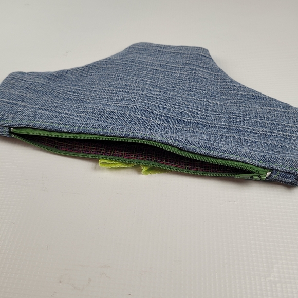 Mimiandme5 Custom Art Crafted Makeup-Cosmetic Bag with Zipper Embellished - Picture 4 of 6